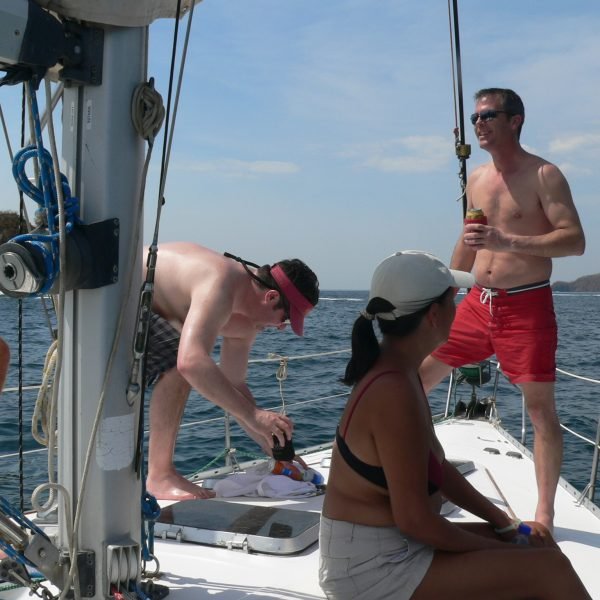 crowd-having-fun-on-sailboat